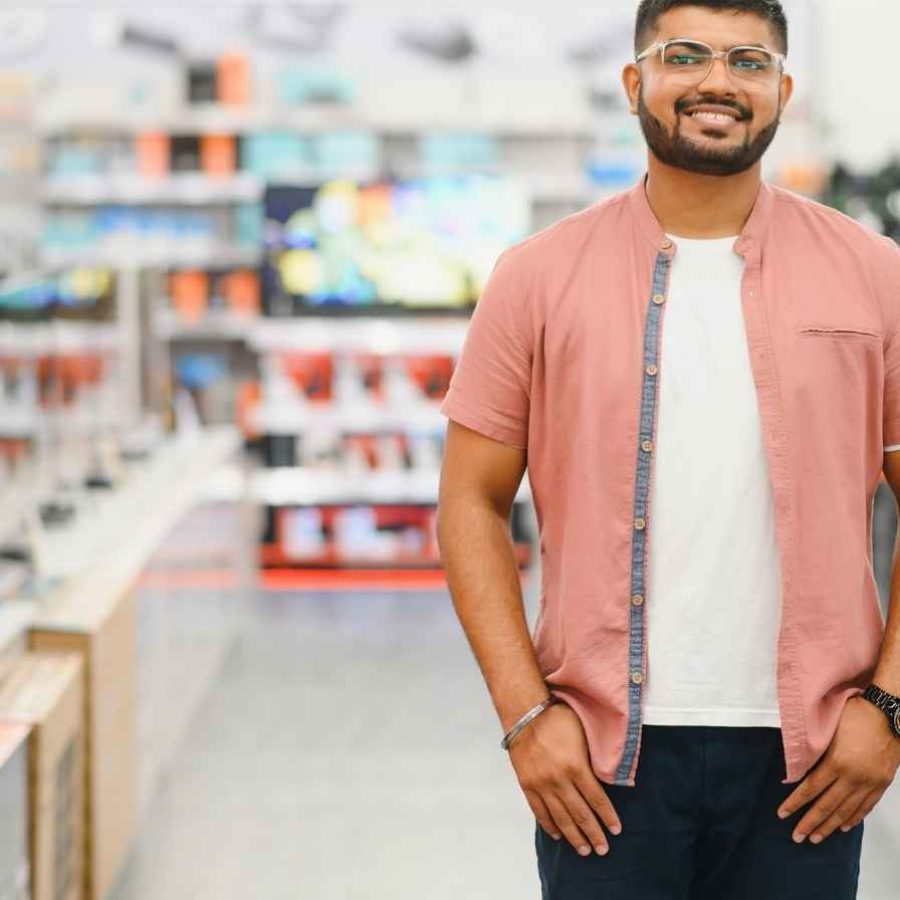 חנות מחשבים וסלולר2